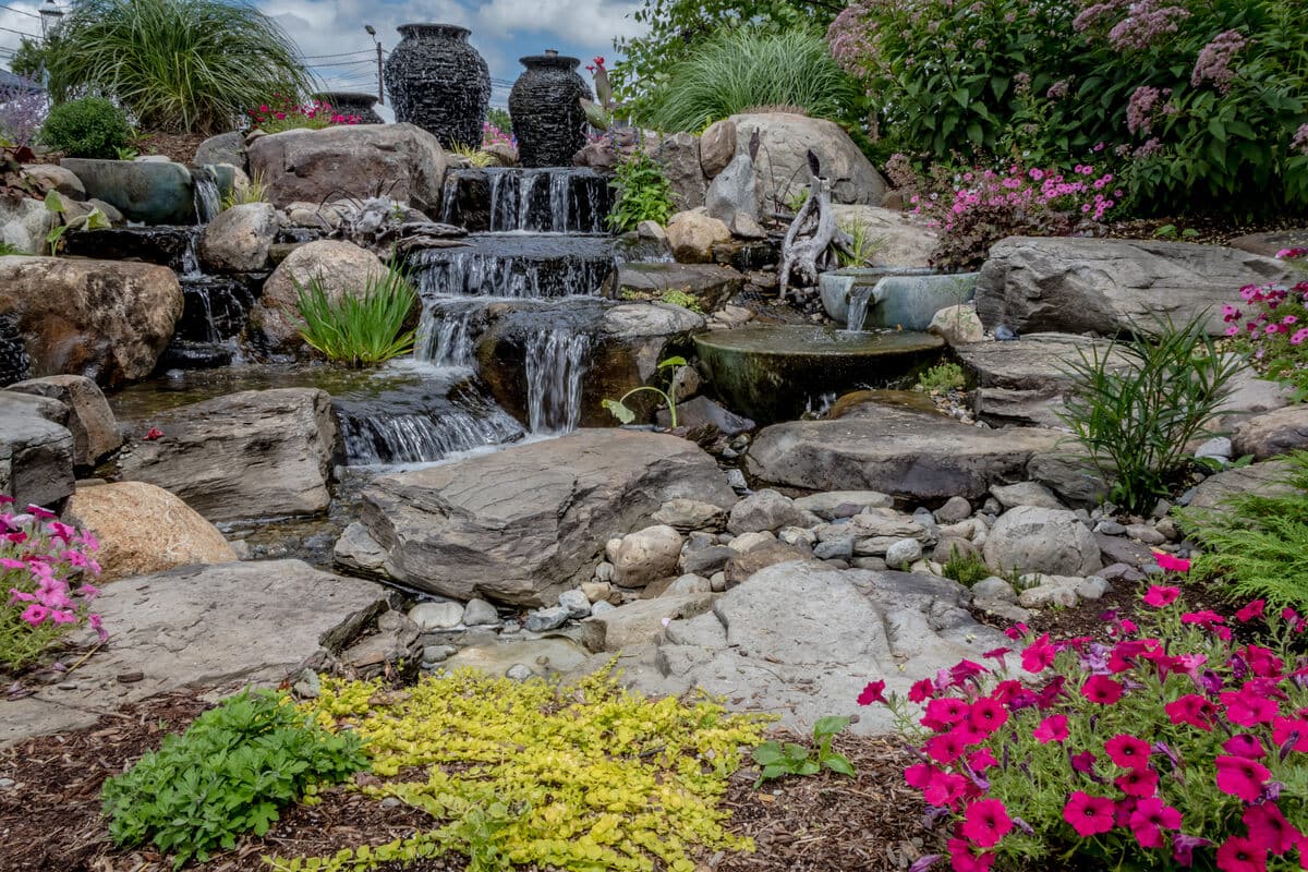 65b165054b6c02fdc2a8a7b0_AdobeStock_216749738 (1) water feature by Jim Handy