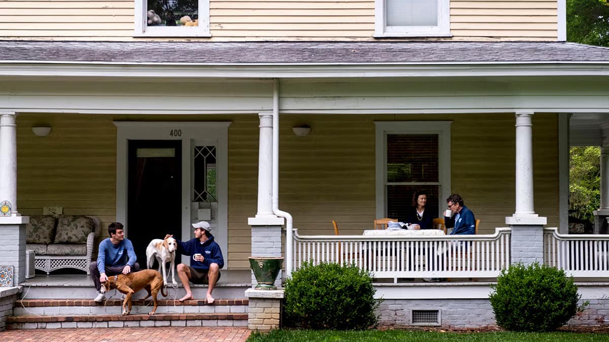 Exterior home repair in Eugene, OR 3 dry rot repairs by Jim Handy